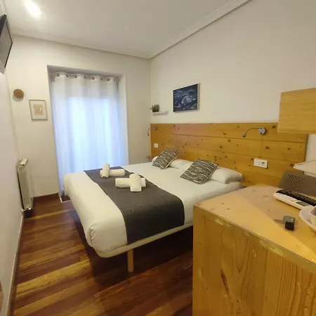 Urkia Casa de hóspedes 2*