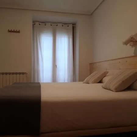 Urkia Gæstehus 2*